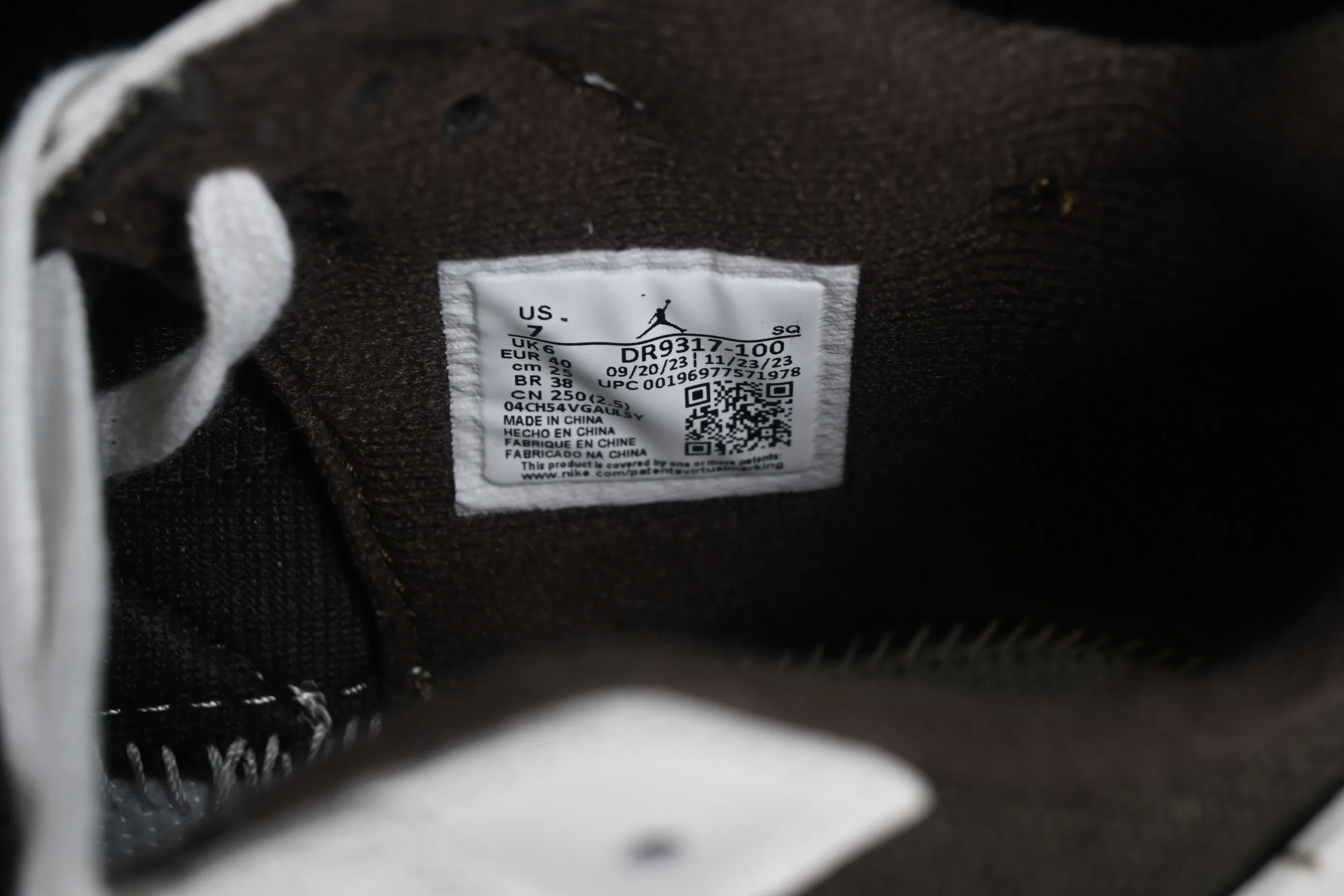All categories Air Jordan Jordan series basketball shoes Air Jordan 1 Low F version Travis Scott x Jordan Cut The Check AJ1 Joe 1 hook and loop fashion basketball shoes DR9317-100